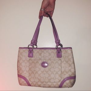 Beautiful beige & lavender medium sized Coach bag